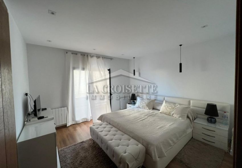 Villa S+4 avec piscine à Gammarth MVV0290