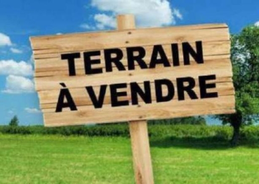 Beau terrain bureautique à Ariana