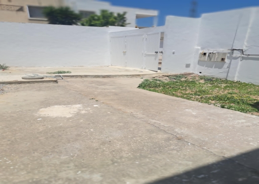 joli villa à el ghazela
