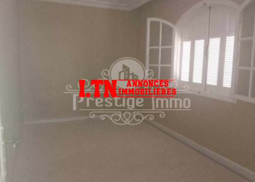 spacieux étage de villa