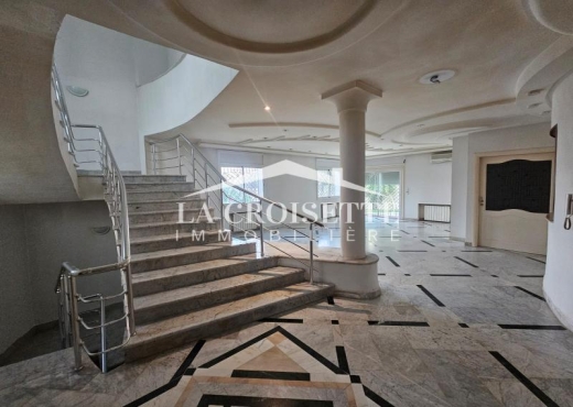 Villa s5 à La Soukra ZVL0063