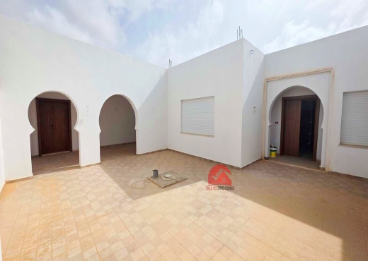 VILLA DE PLAIN-PIED À DJERBA