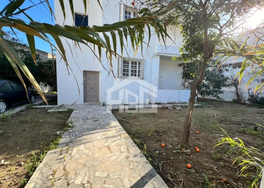 A vendre villa de 390 m²