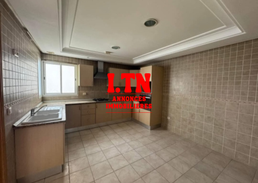 📍 ENNASR 2 : APPARTEMENT S+3 À VE