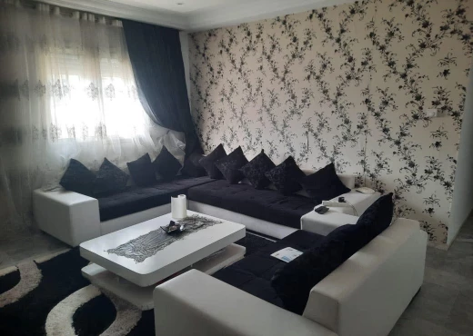 Appartement à À Vendre à TUNIS - 🏡 Appartement S+2 à vendre – El A
