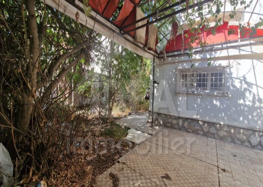 terrain à À Vendre à TUNIS - AV villa à démolir à Montplaisir