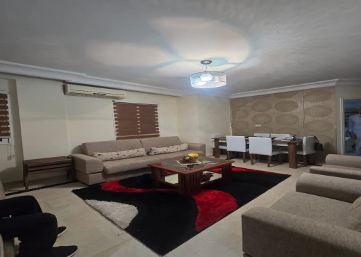 Appartement à À Vendre à SOUSSE - À VENDRE : S+3 Haut Standing
