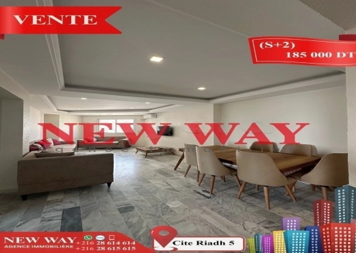 (S+2) à Cité Riadh 5 avec Place de Parking