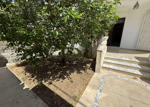 📍 CITE GHAZELA  –  VILLA À VENDRE