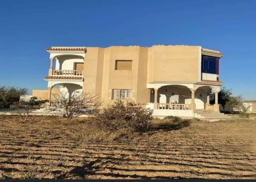 villa à À Vendre à SFAX - Offre à ne pas rater