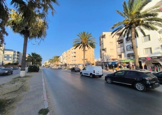 Appartement à À Vendre à MONASTIR - À vendre : Superbe appartement S+2