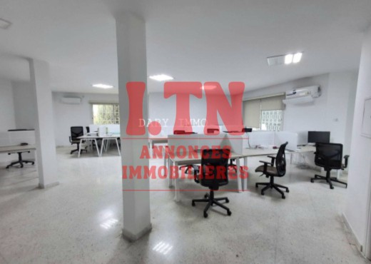 A Louer Villa Usage bureau Manar