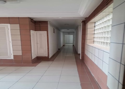 appartement à usage pour bureau