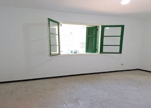 Appartement à À Vendre à BEN AROUS - A Vendre appartement S+3 El Mourouj