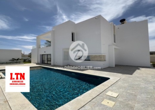 À VENDRE Superbe Villa+Piscine