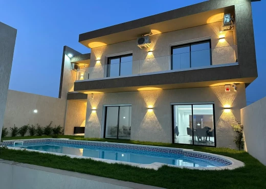 maison à À Vendre à SOUSSE - Villa de luxe à kantaoui