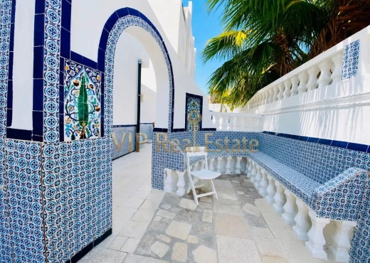 rez de chaussée à À Louer à TUNIS - À louer RDC de villa S+2 la Marsa