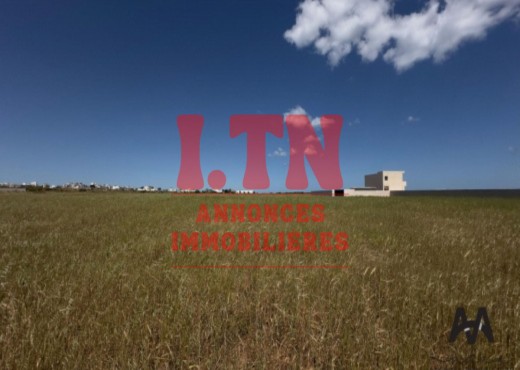 Terrain de 852 m² à Chatt Ezzouhou