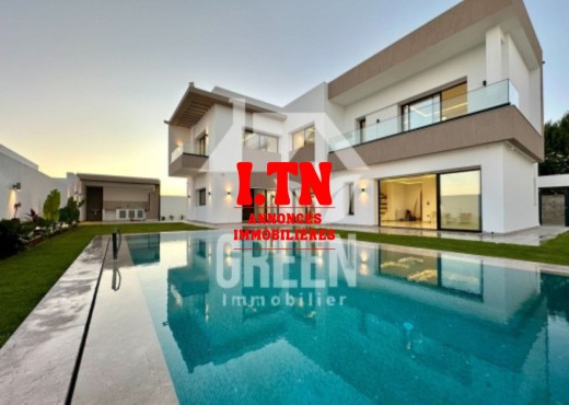 Villa BLONDIE