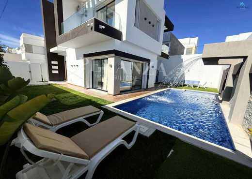 Location Villa Grace S+4