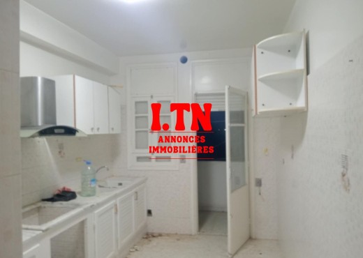 A vendre appartement s+3 a sfax