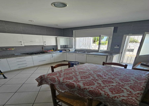 Triplex  Meublé  à El Menzah 1