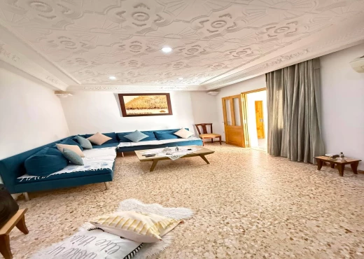 Étage de villa à À Vendre à BEN AROUS - maison a vendre