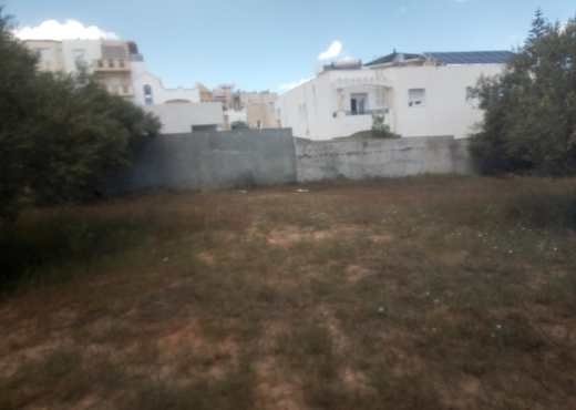 Terrain 350 m2 à  Ch.Mariem