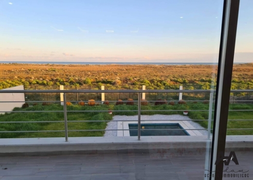 À Vendre | Villa Pieds dans l’eau