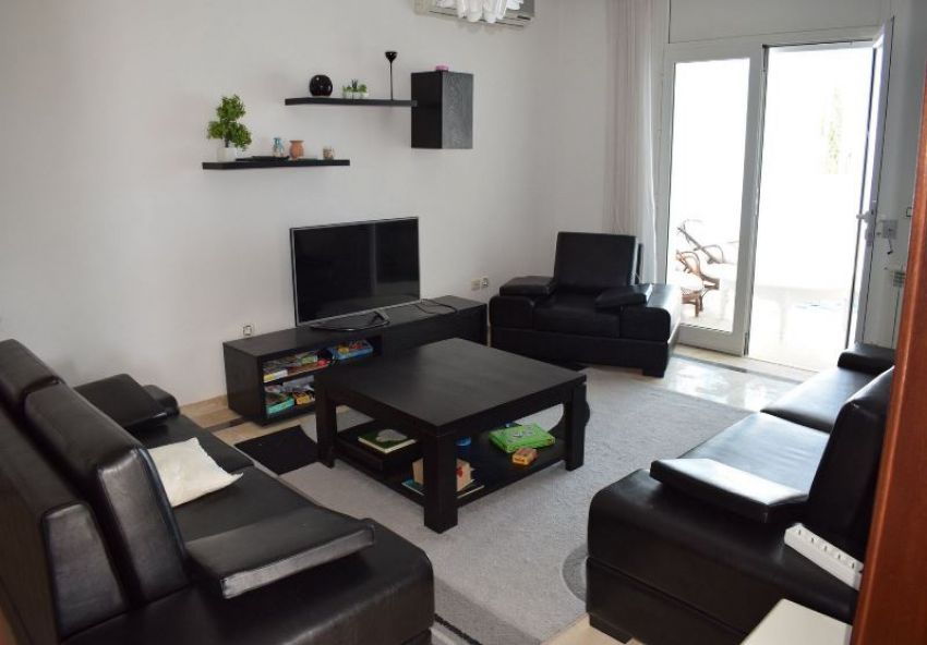 Appartement BAYA (Réf: V1213)