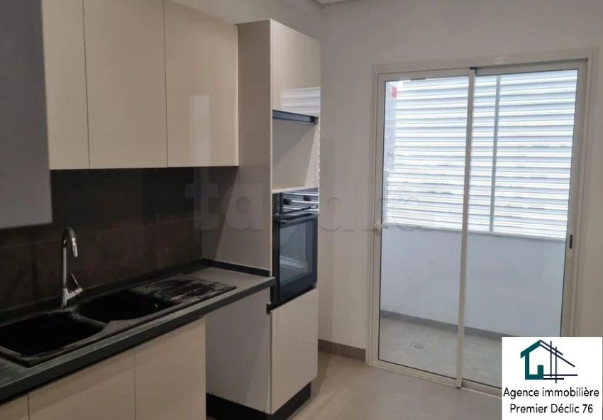 A Louer U n Appartement S+3 Haut Standing Jamais Habité Coté Clinique Soukra