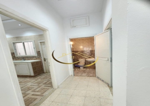 A louer s+2 a Sidi Amor .