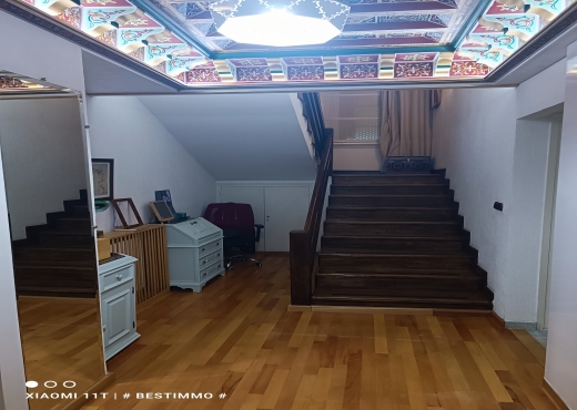 A vendre villa avec piscine