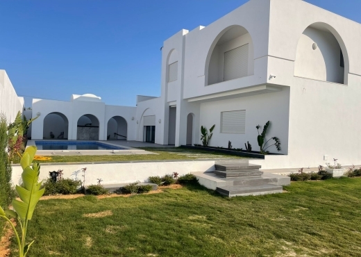 A vendre une villa a hammamet Monchar