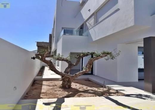 villa À Vendre à NABEUL - À VENDRE — Villa de Prestige avec Vue Sur Mer - Immobiliere.tn