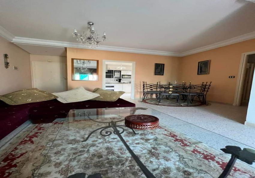 Appartement s +3 à louer à el Mourouj 3