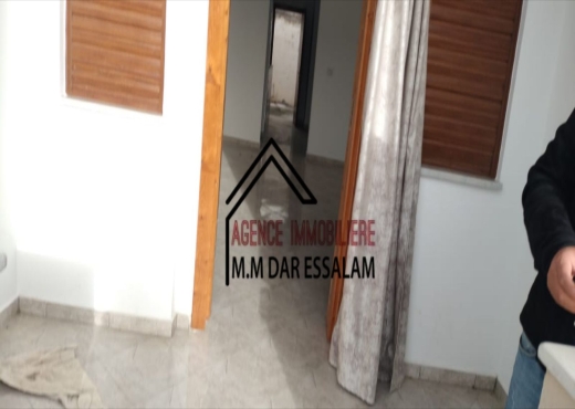 maison avec un garage à vendre