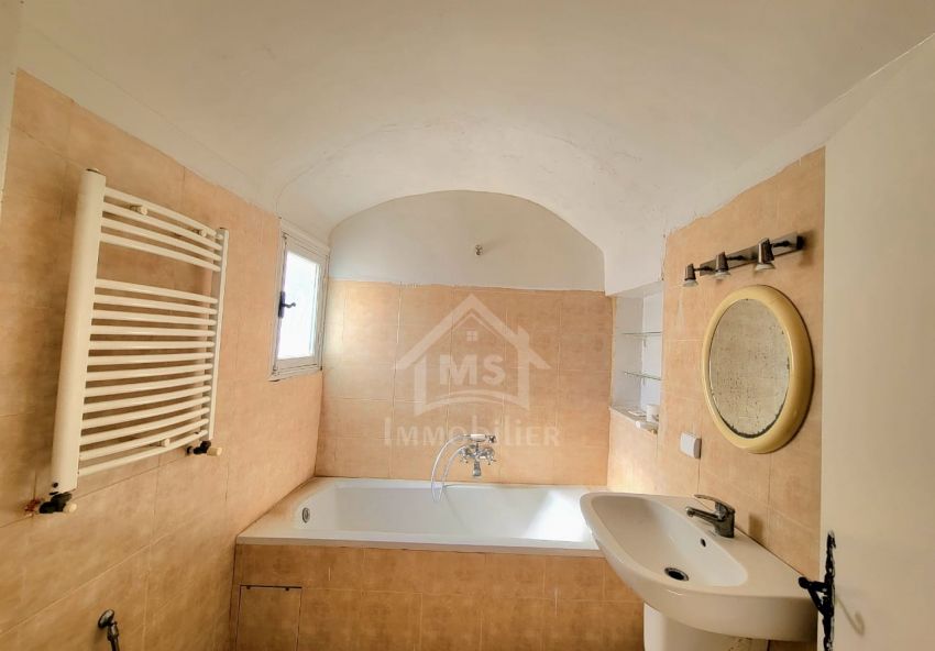 Maison S+3 à vendre à Hammamet 51355351