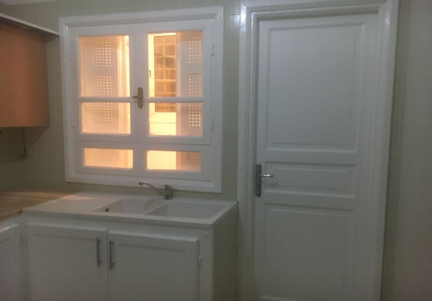 Appartement de 2 chambres à cité dar Gammarth