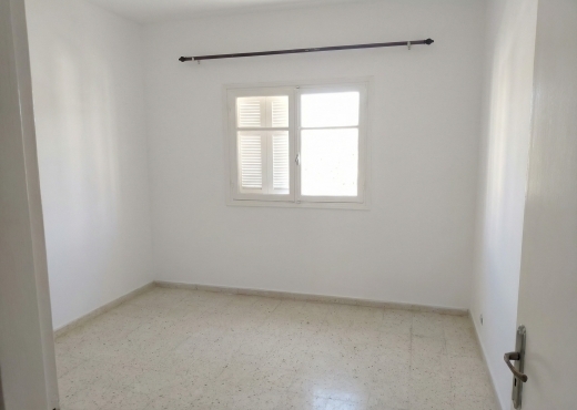 Opportunité rare ! S+3 de 135 m² – Ras El Djebel