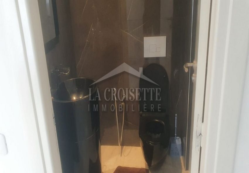 Appartement  S+2 meublée  Aux Berges Du Lac 1 MAL4258