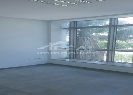 AL Bureau 135m² au Lac1