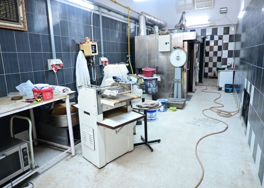 Boulangerie moderne entièrement équipée à louer