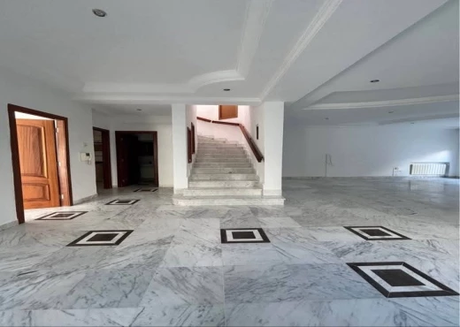 villa À Louer à TUNIS - A louer villa LAC 2 - Immobiliere.tn - Photo 4