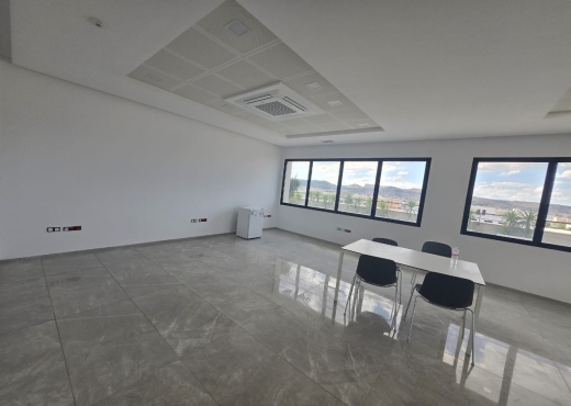 Immeuble neuf à pole el Gazelle