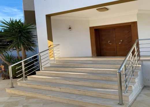 maison À Vendre à SOUSSE - A vendre villa prestigieuse - Immobiliere.tn - Photo 7