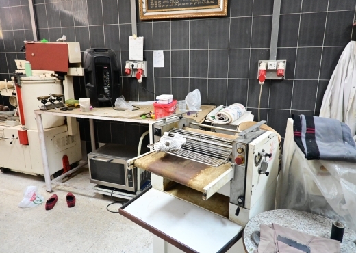 Boulangerie moderne entièrement équipée à louer