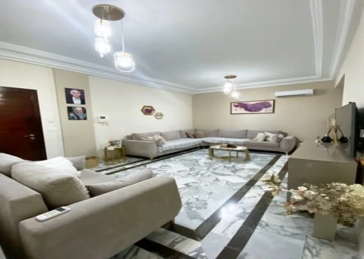 Appartement À Vendre à SFAX - 𝗩𝗲𝗻𝘁𝗲 𝘀+𝟮 𝗮𝘃𝗲𝗰 𝗷𝗮𝗿𝗱𝗶𝗻 - Immobiliere.tn