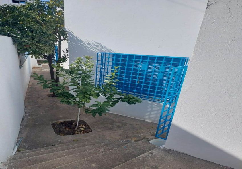 villa s+3 a cite Ennasr Sidi Abdelaziz La Marsa