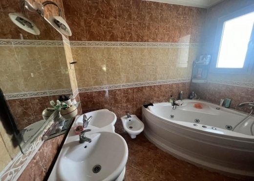 A Vendre Villa à Ain Zaghouan